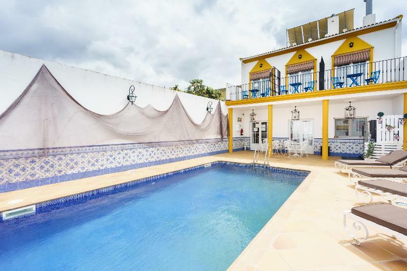 Hostal Ciudad Trigueros Exterior photo